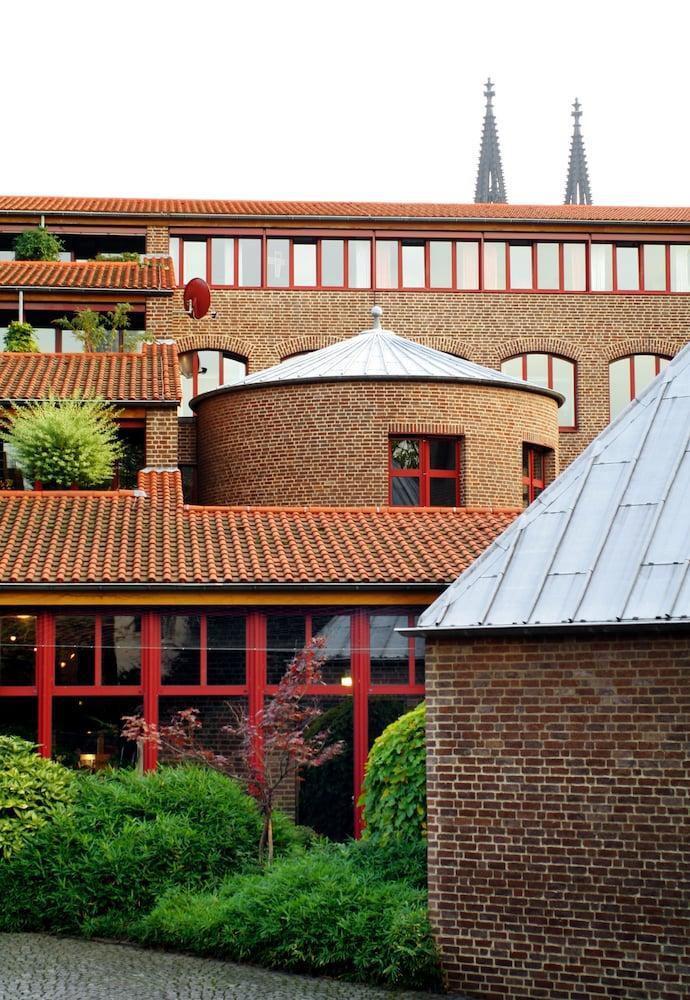 Maternushaus Hotel Cologne Exterior photo